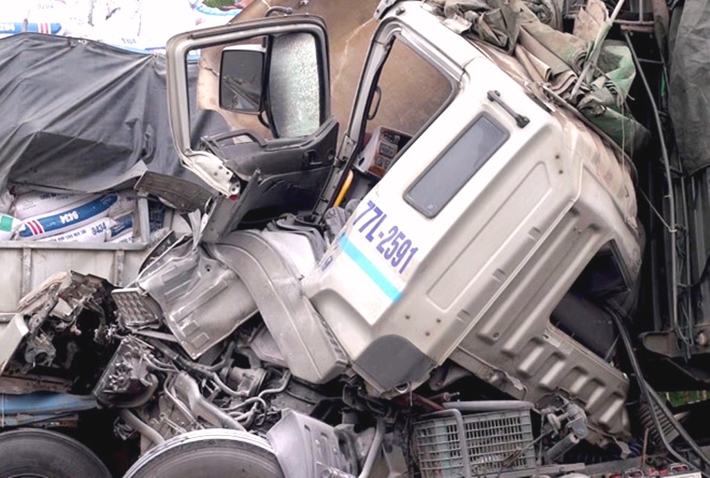 Cao tốc Đà Nẵng - Quảng Ngãi: Tai nạn khiến 1 người chết và 1 bị thương - Hình 2