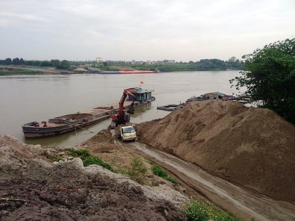 Hà Nội: Sẽ xử lý nghiêm vi phạm Luật Đê điều sau thanh tra