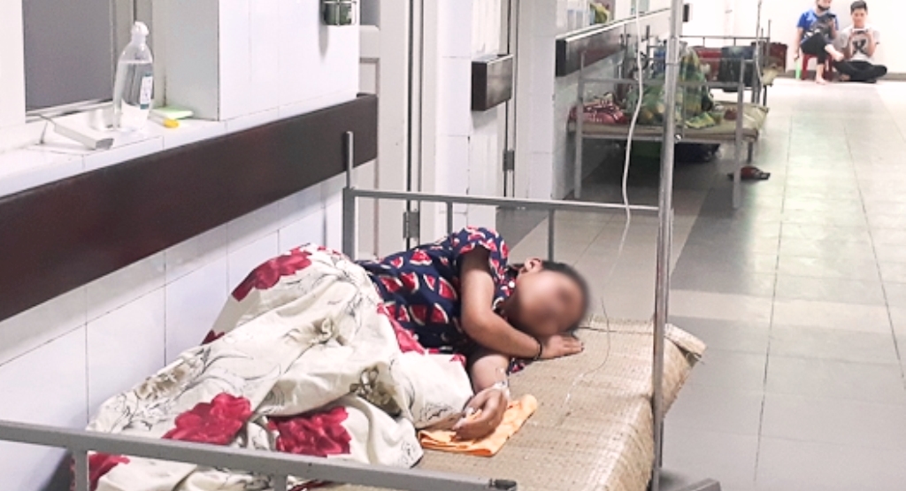 Đà Nẵng: Bệnh nhân quá tải vì sốt xuất huyết - Hình 2