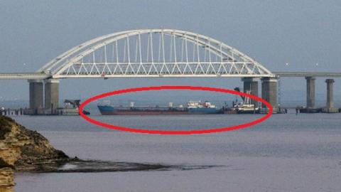 Bốn nguyên nhân khởi phát leo thang xung đột trên biển Azov - Hình 2