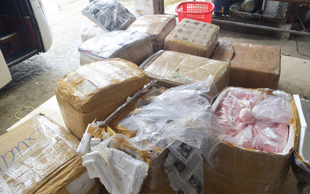Huế: Phát hiện xe khách chở theo hơn 2,5 tấn nội tạng không rõ nguồn gốc