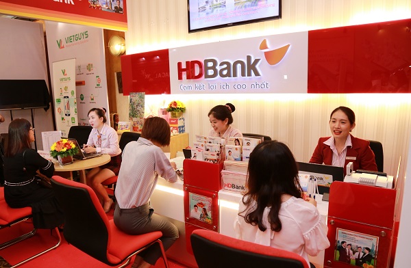 HDBank đạt giải ngân hàng bán lẻ tiêu biểu năm 2018 - Hình 4