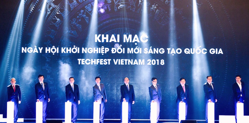 Thủ tướng Nguyễn Xuân Phúc dự Techfest 2018 - Hình 1