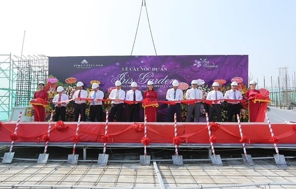 Tòa nhà CT3 - Dự án Iris Garden chính thức cất nóc trước 4 tháng