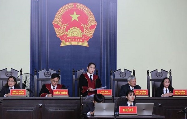 Tòa Phú Thọ đang tuyên án vụ án đánh bạc nghìn tỷ - Hình 1