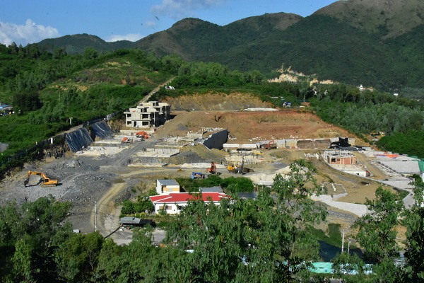 Khánh Hoà: Dự án Marina Hill mang nguy hiểm chực chờ cho người dân kề bên? - Hình 1