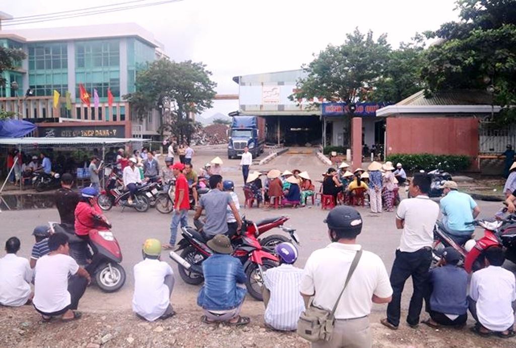 Đà Nẵng: Cổ phiếu thép Dana - Ý bị đưa vào diện cảnh báo?