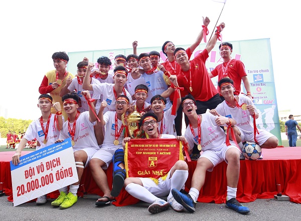 THPT Trương Định vô địch bóng đá học sinh THPT Hà Nội 2018 tranh Cup Number 1 Active - Hình 5