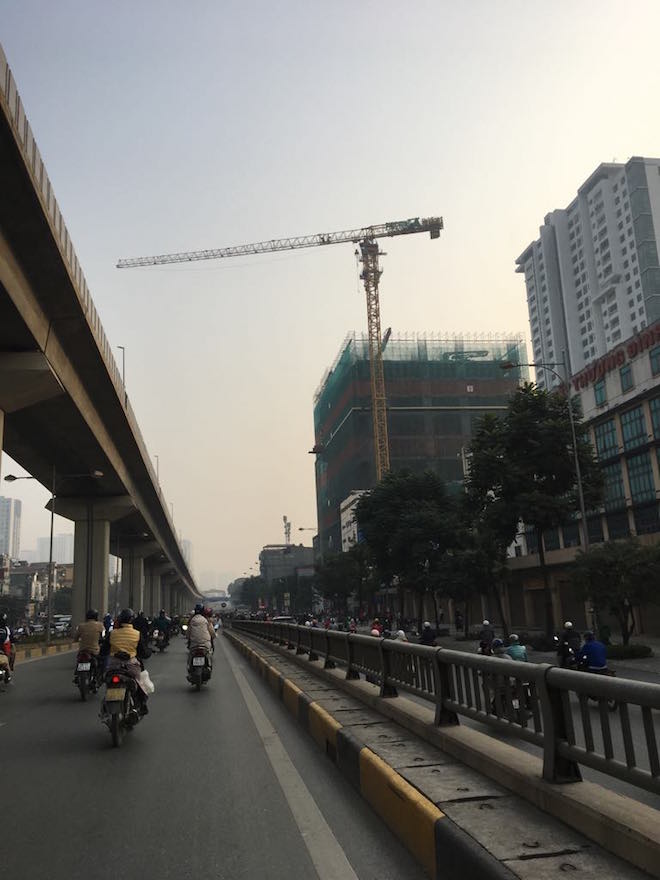 Phục Hưng Holdings: Phớt lờ nhắc nhở, ngang nhiên vươn “cánh tay sắt” ra đường