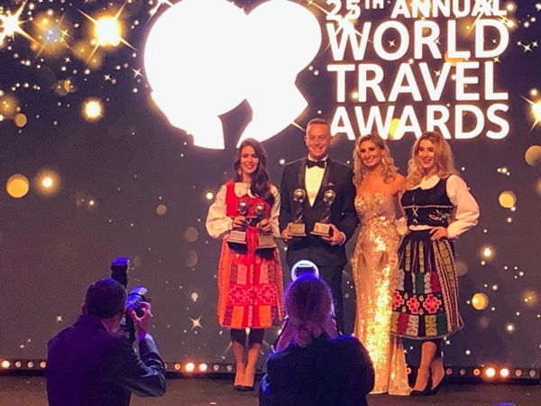 “Oscar du lịch thế giới” 2018 xướng danh JW Marriott Phu Quoc Emerald Bay tại nhiều hạng mục - Hình 1