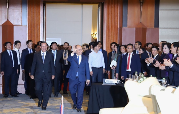 Thủ tướng Chính phủ dự Diễn đàn doanh nghiệp Việt Nam - Campuchia - Hình 1