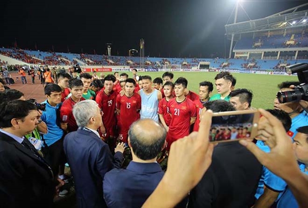 ĐT Việt Nam nhận thưởng tiền tỷ sau khi lọt vào Chung kết AFF Cup 2018
