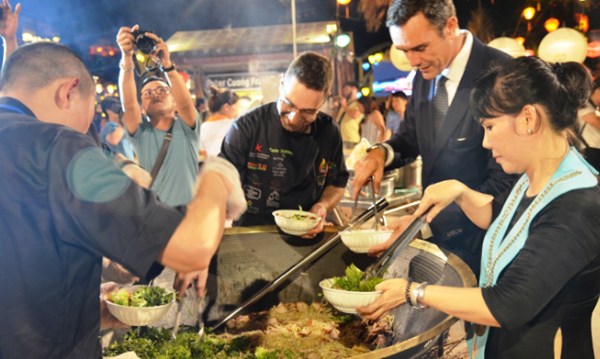 Ngày mai (9/12), sẽ diễn ra Liên hoan Ẩm thực 2018