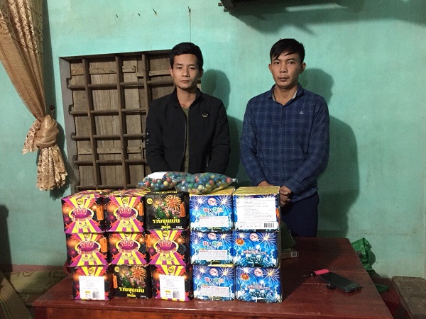 Hà Tĩnh: Bắt giữ 2 đối tượng mua bán vận chuyển pháo trái phép