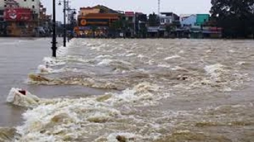 Triển khai các phương án phòng tránh ngập lụt tại các tỉnh miền Trung - Hình 2