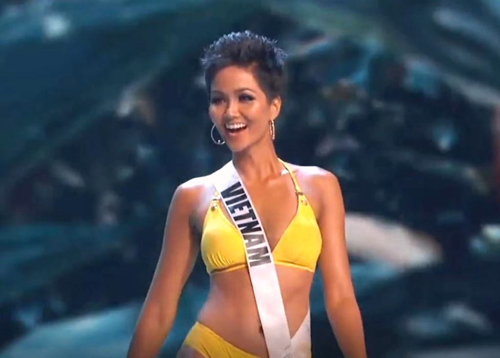 Cuộc thi bán kết của Miss Universe 2018: H'Hen Niê tỏa sáng và vô cùng nổi bật - Hình 2