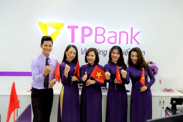 TPBank tặng 1 tỷ đồng cho đội tuyển Việt Nam - Hình 2