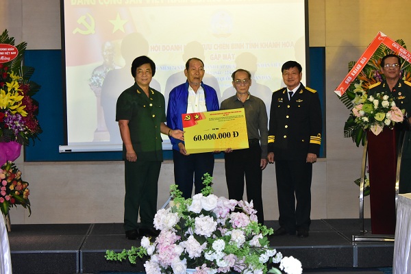 Hội DNCCB Khánh Hoà: Kỷ niệm 74 năm thành lập QĐND Việt Nam - Hình 3
