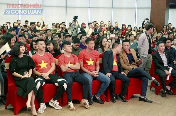 Lễ vinh danh của Erowindow dành cho đội tuyển Việt Nam - Hình 3