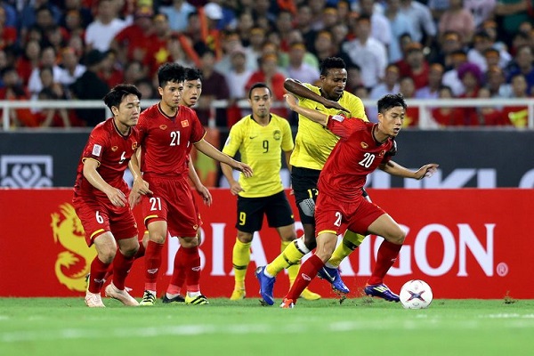 BXH FIFA: Đội Tuyển Việt Nam vững top 100 thế giới - Hình 1
