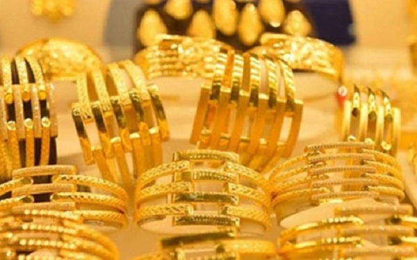 Giá vàng hôm nay 20/12: Vàng chạm đỉnh 5 tháng