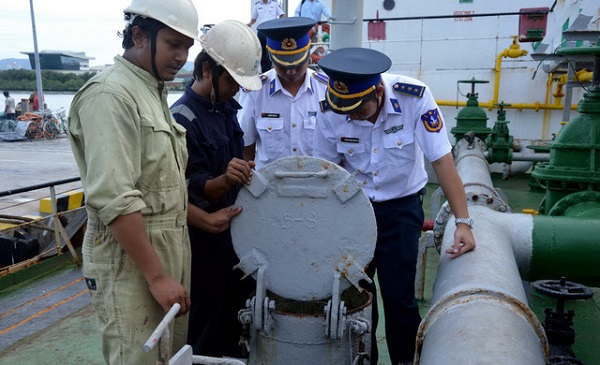 Tăng cường chống buôn lậu, gian lận thương mại trong kinh doanh xăng dầu