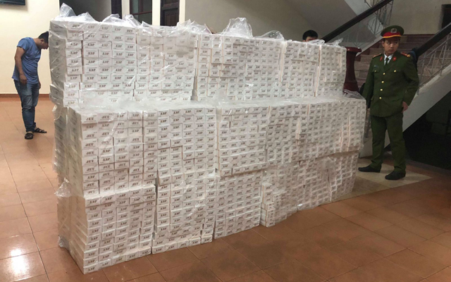 Phát hiện 15.000 gói thuốc lá Jet nhập lậu