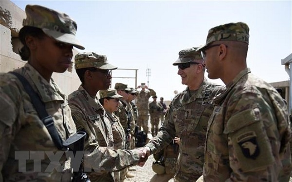 Afghanistan choáng váng với quyết định rút binh sỹ của Mỹ - Hình 1