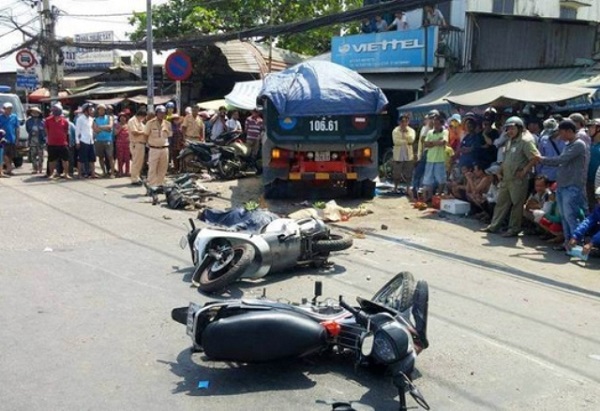 Ngày thứ 2 nghỉ Tết Dương lịch: 25 người tử vong vì tai nạn giao thông