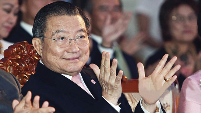 Sabeco bị cưỡng chế 3.100 tỷ, cổ phiếu SAB giảm sàn