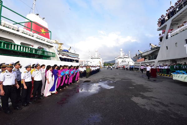 Khánh Hoà: Tiễn 3 tàu ra quân và chúc tết quần đảo Trường Sa - Hình 2