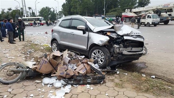 Xác định danh tính tài xế gây tai nạn khiến 2 người tử vong ở Hà Đông (Hà Nội) - Hình 1