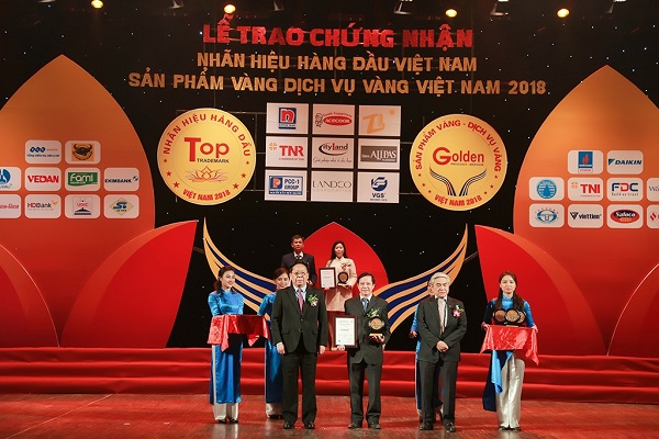 HD Bank lọt vào Top 20 Nhãn hiệu hàng đầu Việt Nam - Hình 1