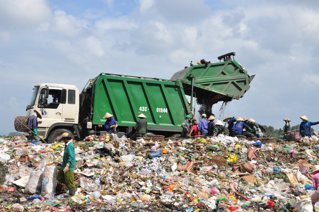 Đà Nẵng: Xử lý nghiêm những người kích động chặn xe vào bãi rác Khánh Sơn