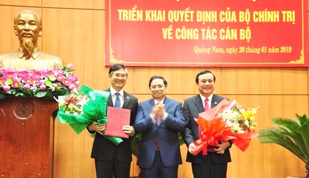 Trao quyết định chuẩn y chức danh Bí thư Tỉnh ủy Quảng Nam nhiệm kỳ 2015 - 2020 - Hình 1