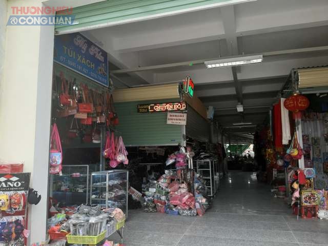 Thanh Hóa: Chợ đang xây dang dở tiểu thương đã buôn bán tấp nập - Hình 8
