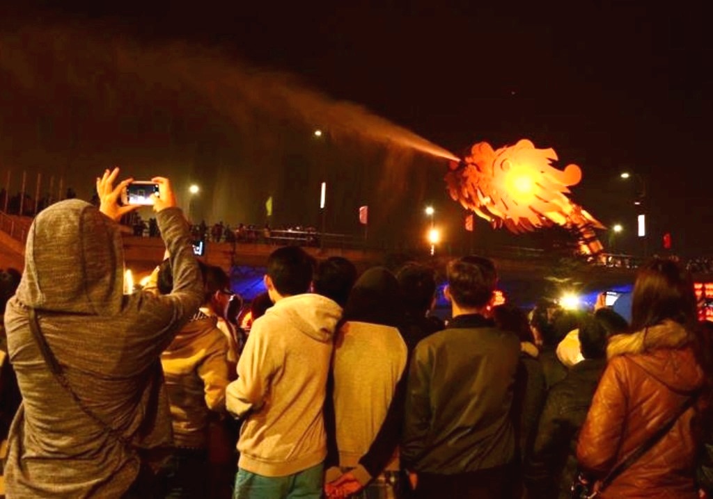 Đà Nẵng: Lịch cầu Rồng phun lửa và bắn pháo hoa trong dịp Tết Nguyên đán Kỷ Hợi 2019 - Hình 2