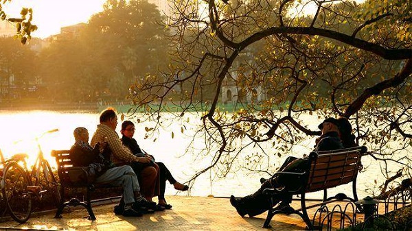 Bắc Bộ sáng sớm có sương mù, trưa chiều hửng nắng