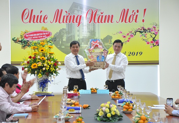 Lãnh đạo UBND tỉnh BR-VT thăm, chúc Tết các đơn vị, doanh nghiệp trong tỉnh