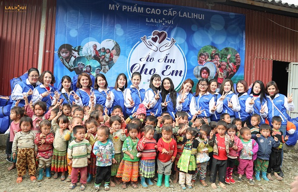 Mỹ phẩm cao cấp Lalihui chung tay vì cộng đồng