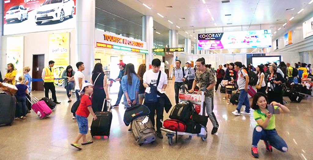 Đà Nẵng: Đón hơn 332 nghìn lượt khách du lịch trong dịp Tết Kỷ Hợi 2019 - Hình 1