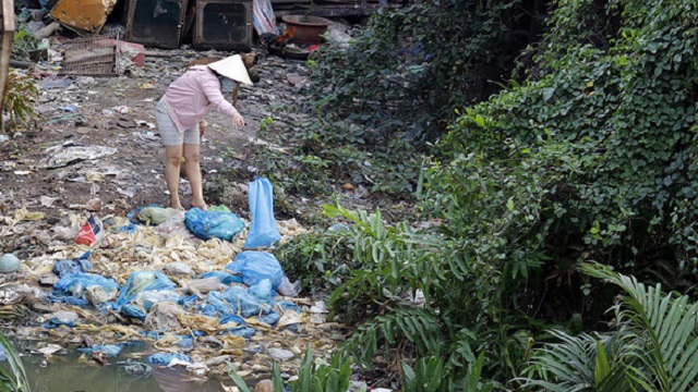 TP.HCM: Kiên quyết xử lý dứt điểm các vị trí lấn chiếm kênh rạch