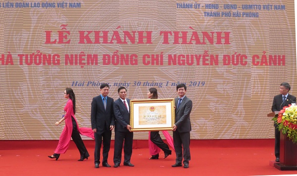 Thủ tướng dự lễ khánh thành Nhà tưởng niệm Nguyễn Đức Cảnh - Hình 2