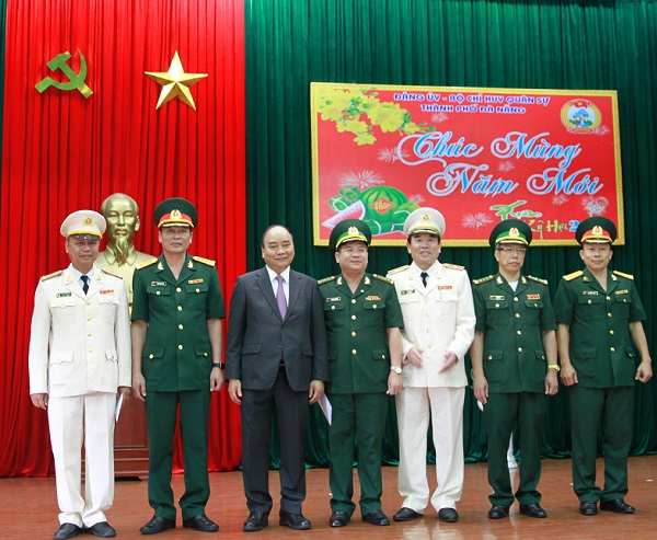 Thủ tướng Nguyễn Xuân Phúc "xông" đất Đà Nẵng