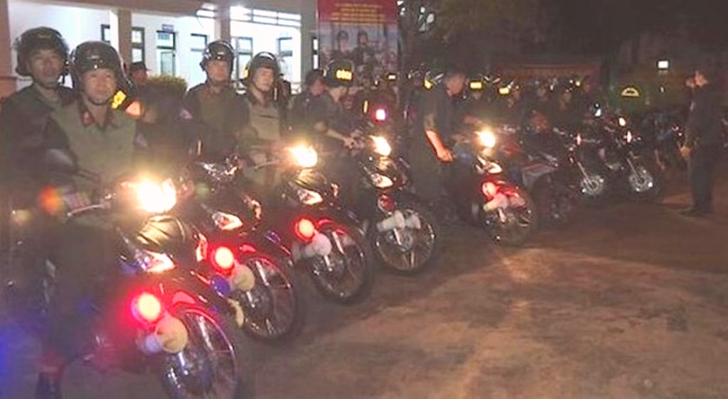 Đắk Lắk: Đốt pháo trái phép đánh lực lượng công an