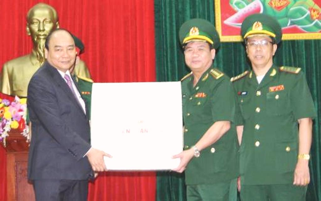 Thủ tướng Nguyễn Xuân Phúc chúc Tết lực lượng vũ trang tại TP. Đà Nẵng - Hình 2