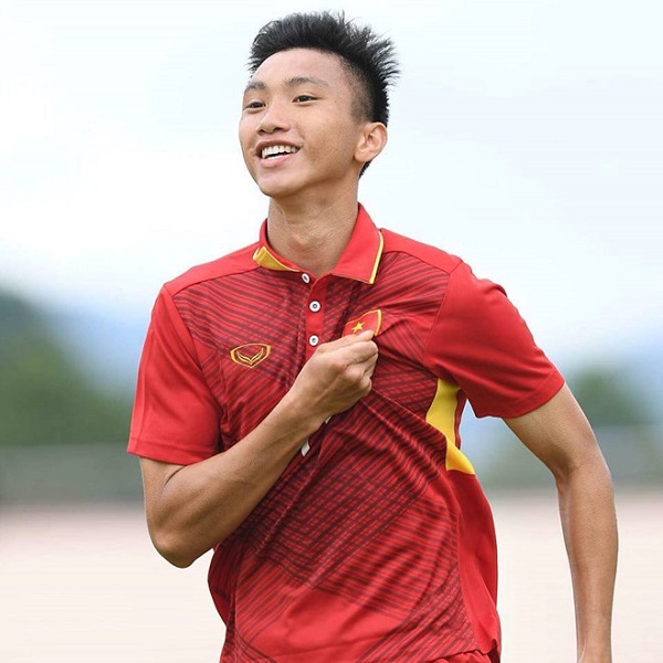 Văn Hậu đã là người của CLB Muangthong United?