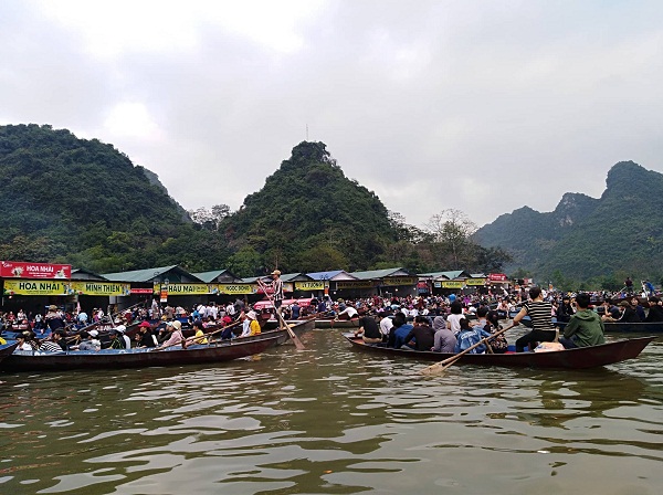 Chùa Hương sẵn sàng trước giờ khai hội