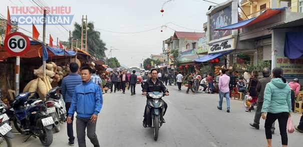 Nam Định: Chợ Viềng vắng du khách ngày Khai hội - Hình 3