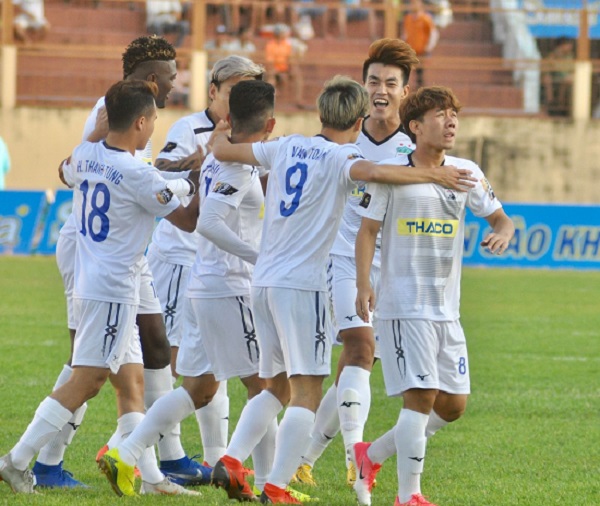 HAGL thắng tưng bừng trận mở màn V- League